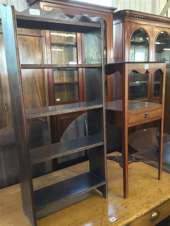 Narrow oak open shelved bookcase and a George III mahogany two tier washstand